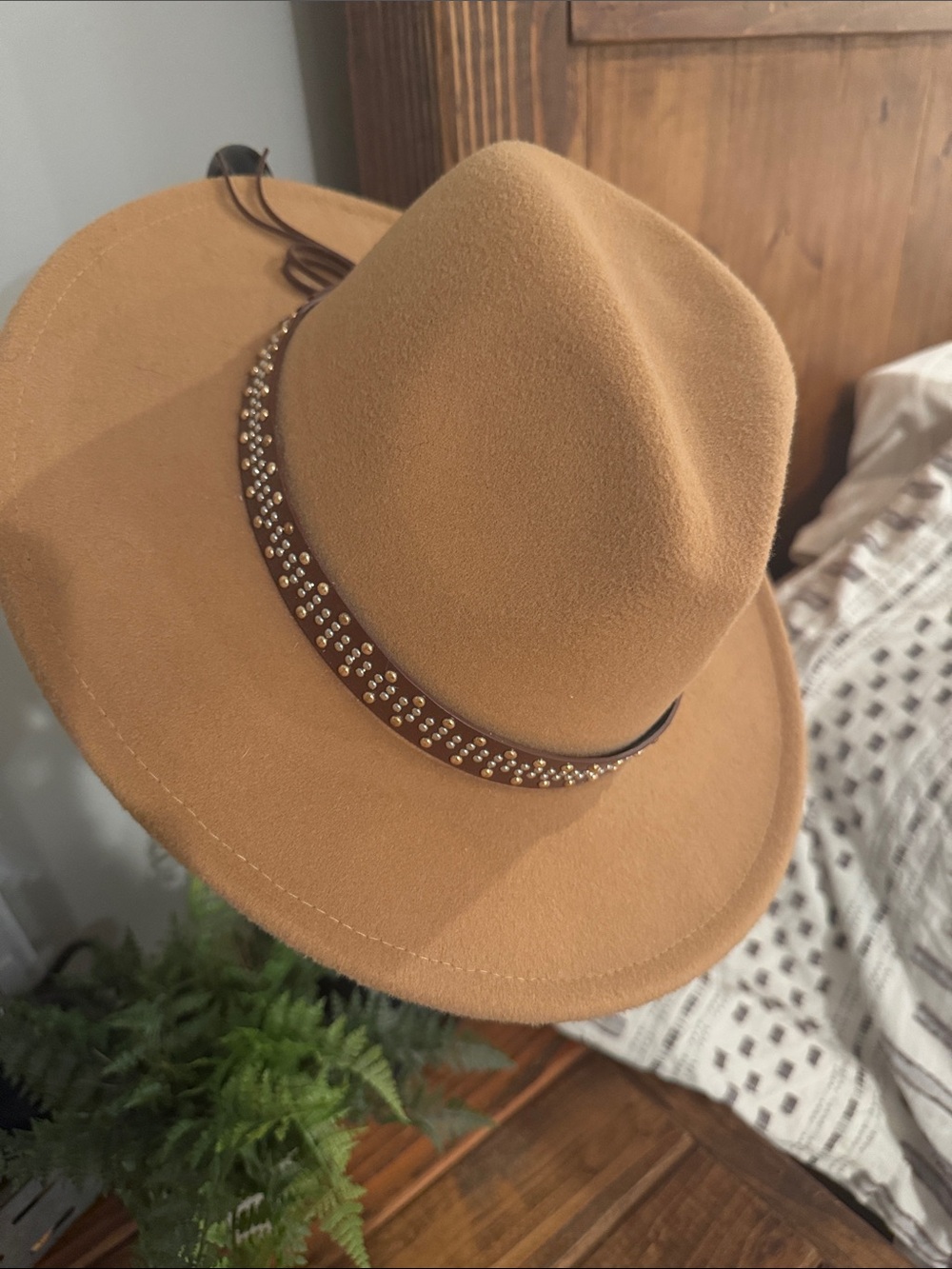 Women’s Tan Felt Fedora Hat with Studded Band